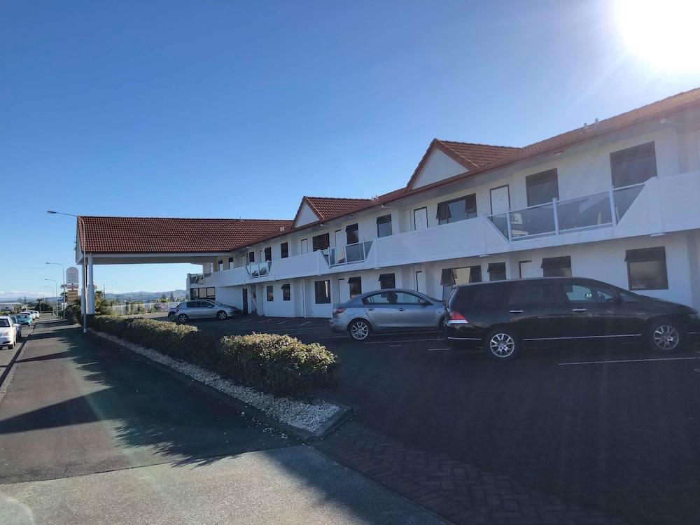 Harbour View Motel On Ahuriri Beach In Napier Nz With Sea View Suites Dış mekan fotoğraf
