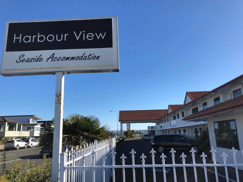 Harbour View Motel On Ahuriri Beach In Napier Nz With Sea View Suites Dış mekan fotoğraf